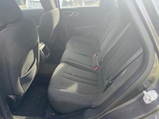 2015 Chrysler 200 Limited - Interior Rear Seat Image